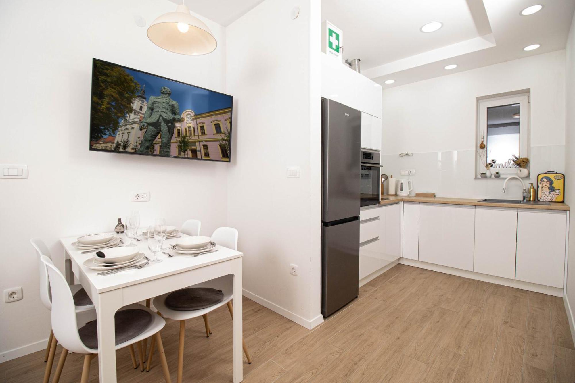 Apartman Maki 温科夫齐 外观 照片